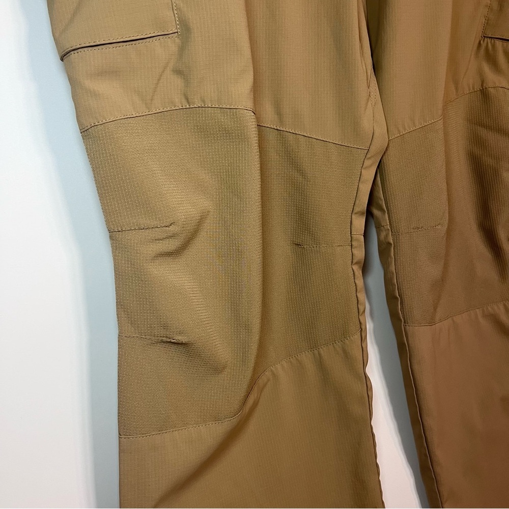 Galls Tactical Cargo Pants Men's Size 44x34 Khaki Lightweight Elastic Waist Band - Picture 7 of 16